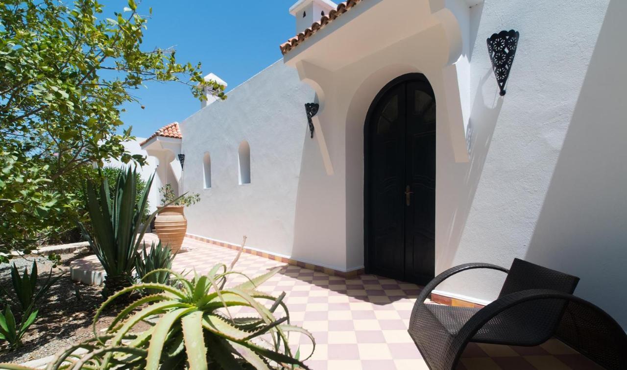 Villa Amaryllis Al Ghar Esterno foto
